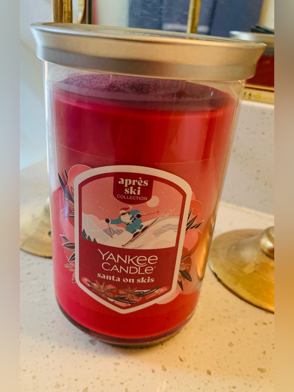 Yankee Candle Santa on Skis Red Jar Candle - Festive Scent 20 oz